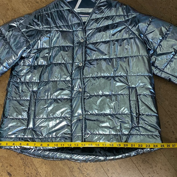 Italian puffer jacket - Picture 16 of 17